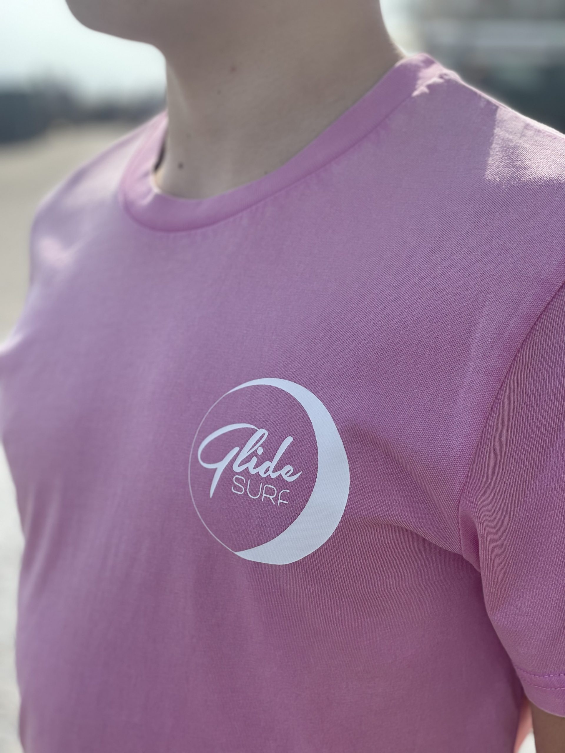 Glide Pier T-Shirt in Pink and Blue - Image 4
