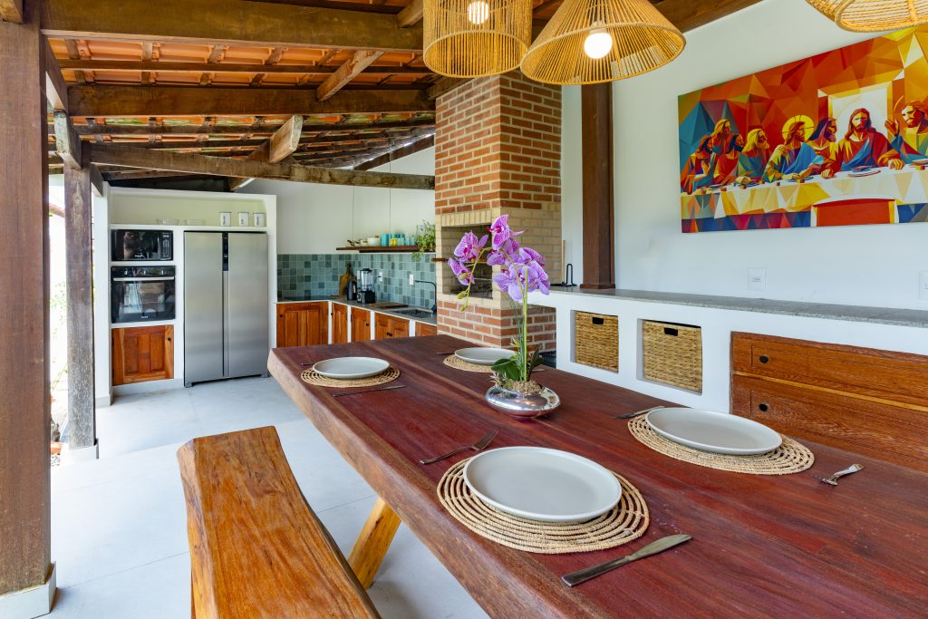 Outside dining and kitchen