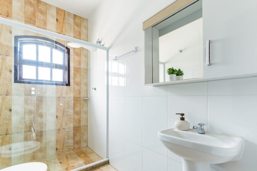 Shared Bathroom for single rooms